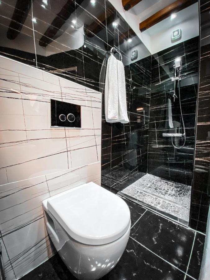 Ferienwohnung St. Tatti Luxury Studio Thessaloniki Exterior foto